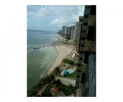 Alugo apartamento espetacular na beira mar de Piedade 