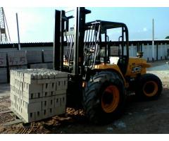 Empilhadeira 4 ton - 2010 