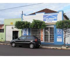 Casa Comercial em Uchôa